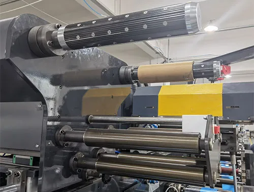 cflex-340-8c-s-flexo-label-printing-machine-14