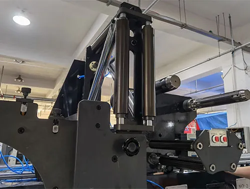 cflex-340-9c-2d-flexo-label-printing-machine-5