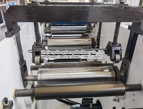 hsd-320g-2-die-cutting-machine-8