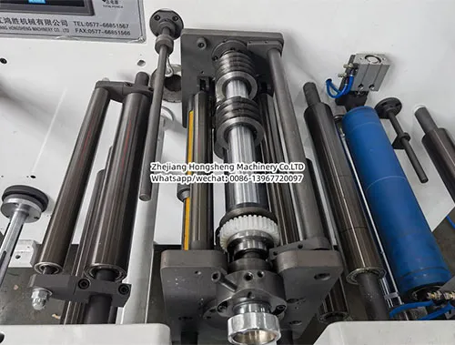 hsfq-350-high-speed-slitting-machine-6