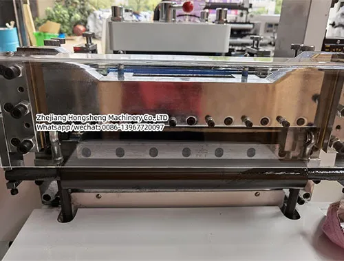 hsm-320-420-h-l-flatbed-die-cutting-machine-1-1412