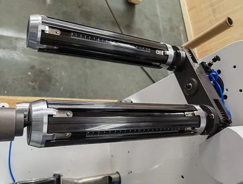 hsq-320-td-paper-roll-slitting-machine-3