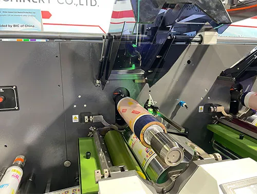 sflex-340-10c-flexo-printers-printing-4